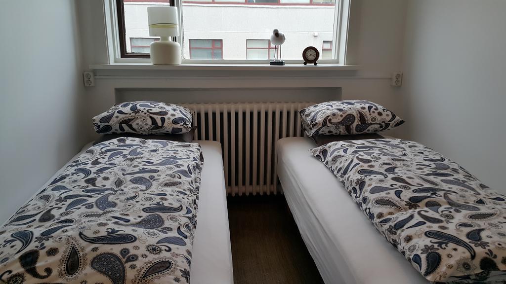 Skolavoerthustigur Apartments Рейкьявик Номер фото
